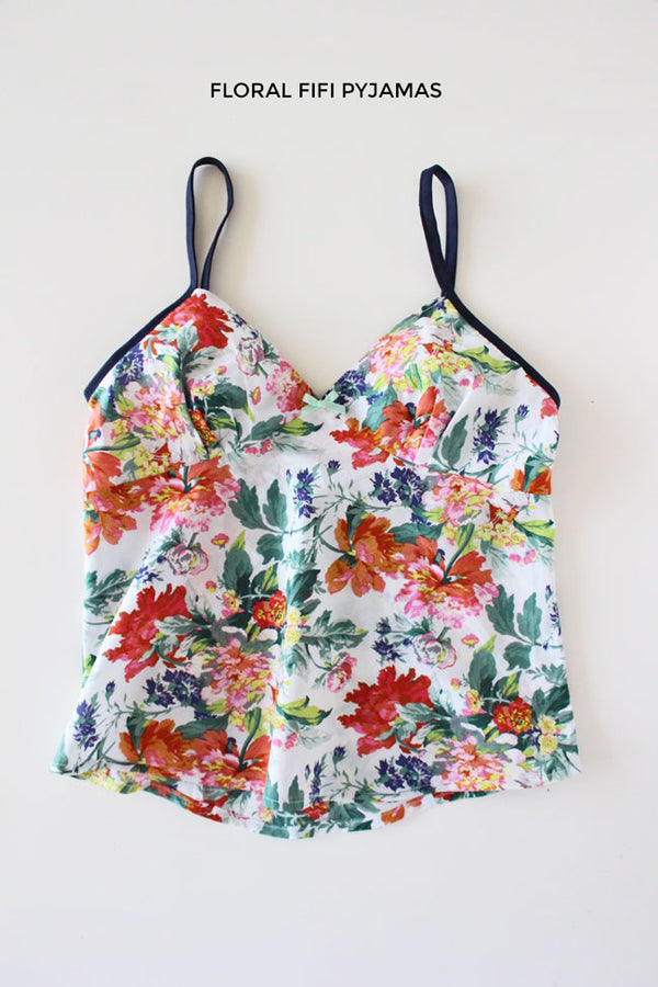 A Floral Fifi Set for Summer